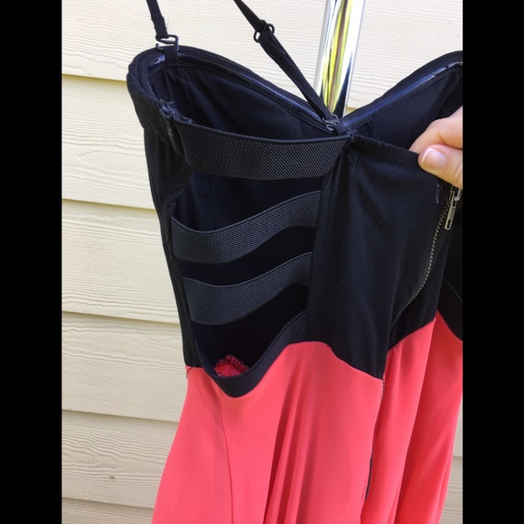 Coral Formal dress - Picture 3 of 3